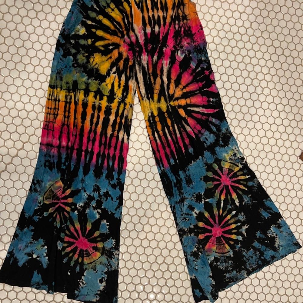 Kathmandu Colorful Tie-Dye Swishy Pants